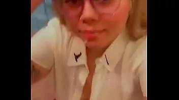 Oynat Seksi Slutty latina genç amatör gets yüz