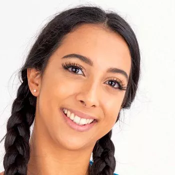পর্নস্টার Kiarra Kai