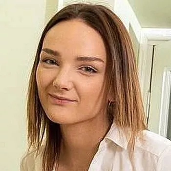 Pornstar Olivia Trunk